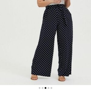 Torrid Navy and White Polka Dot Wide-Leg Pants
